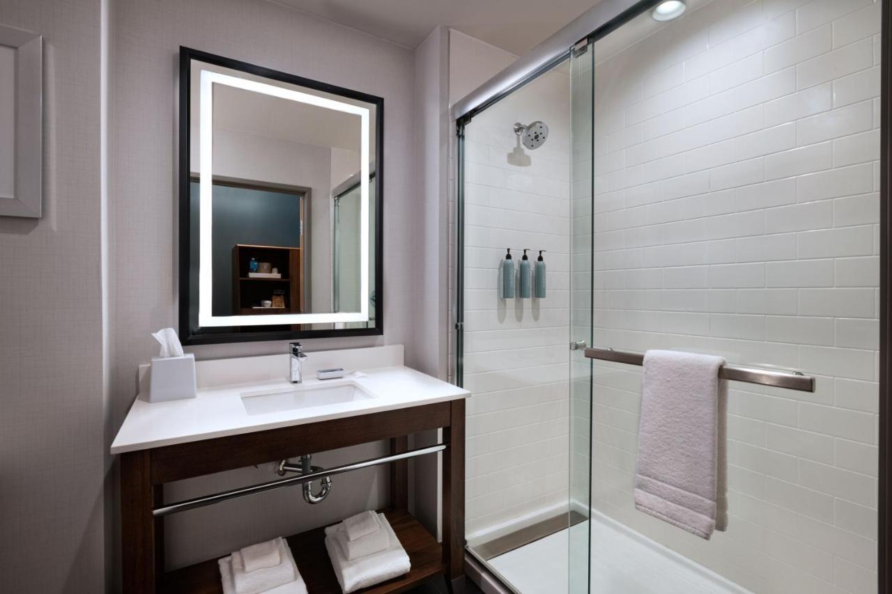 Four Points By Sheraton Fort Worth North Екстериор снимка