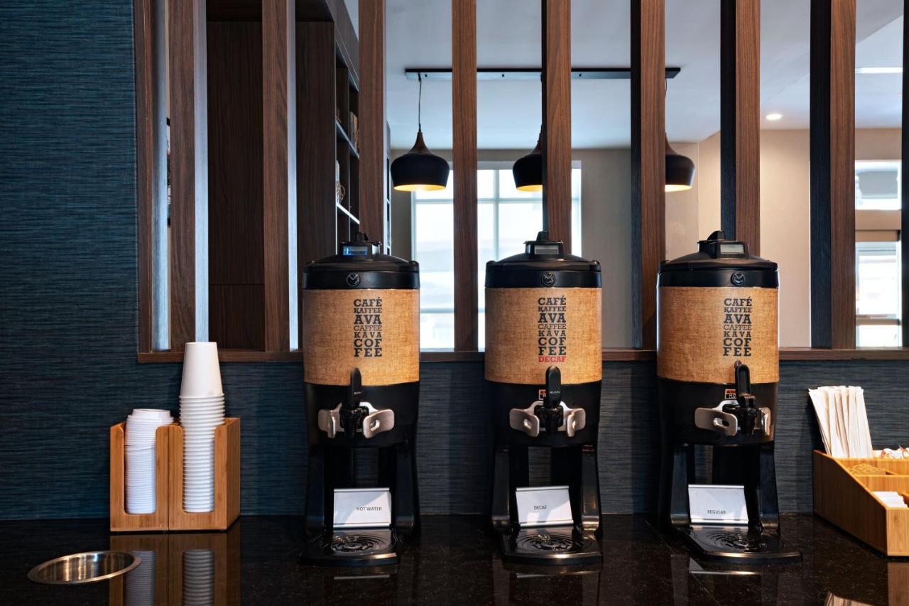 Four Points By Sheraton Fort Worth North Екстериор снимка